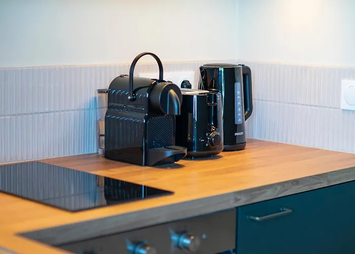 2 Pieces 4 Couchages Terrasse Et Parking Prive Апартаменти Єр