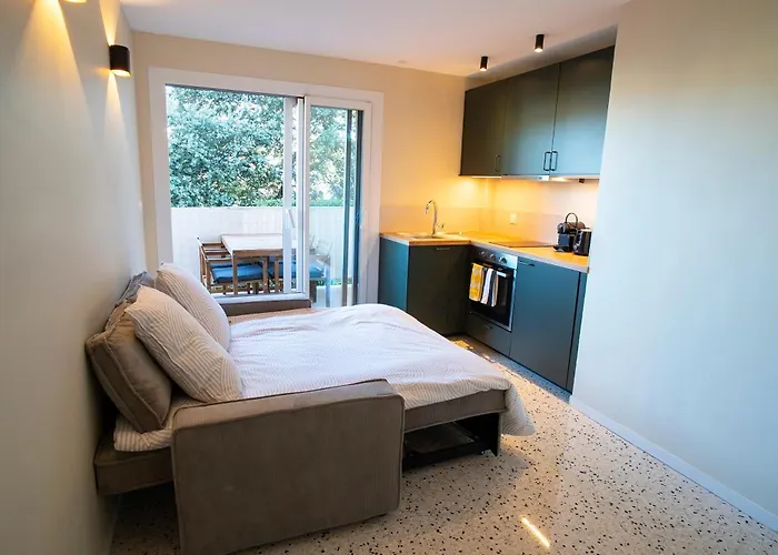 2 Pieces 4 Couchages Terrasse Et Parking Prive